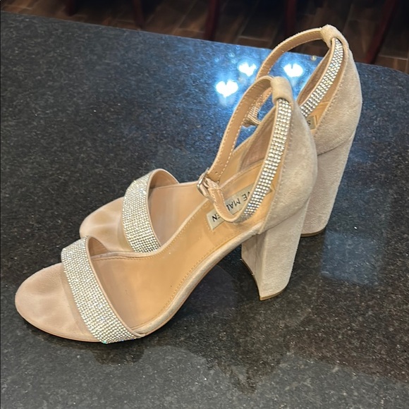 Steve Madden Cream High-Heeled Rhinestone Sandals - Picture 4 of 7